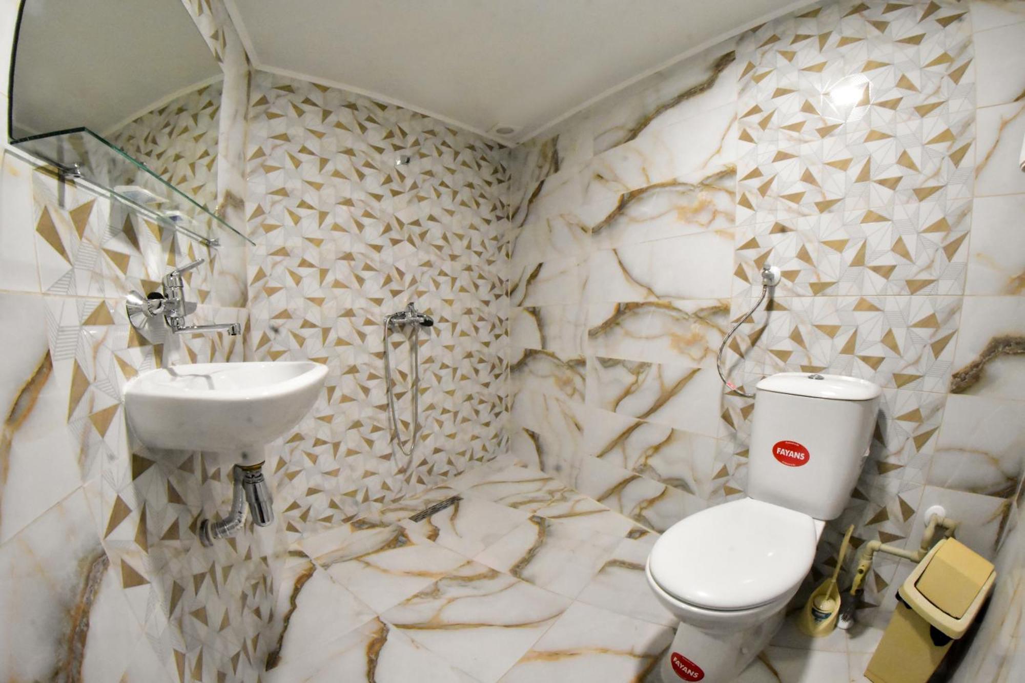 Hotel Rade 1 Vratsa ภายนอก รูปภาพ