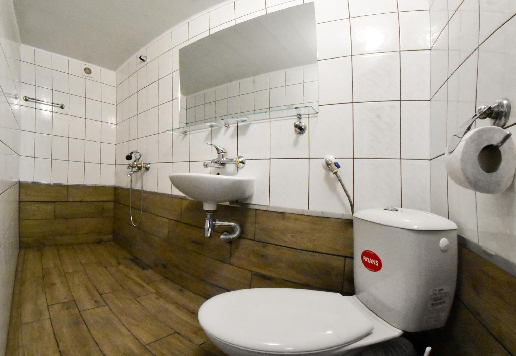 Hotel Rade 1 Vratsa ภายนอก รูปภาพ