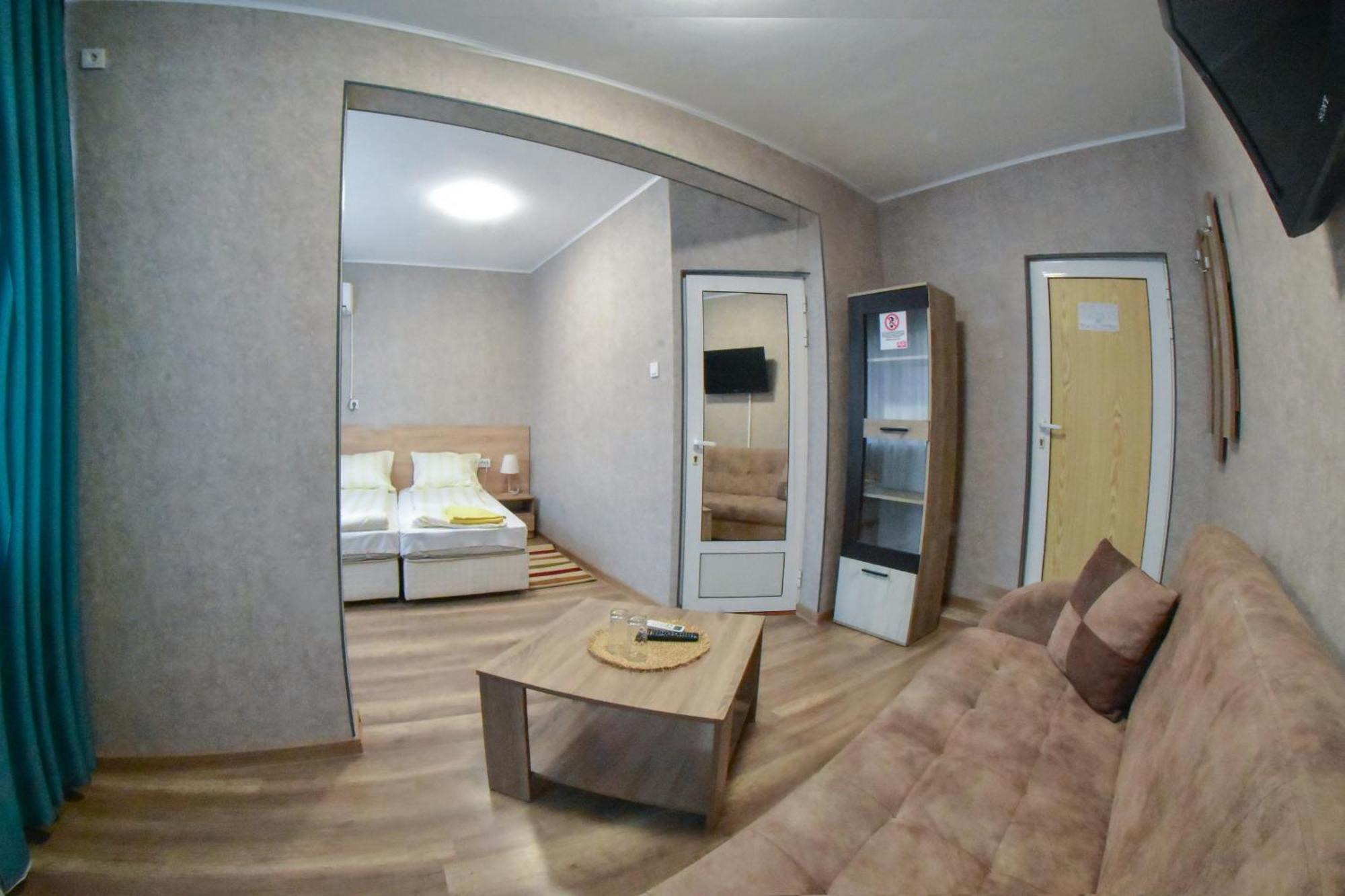 Hotel Rade 1 Vratsa ภายนอก รูปภาพ